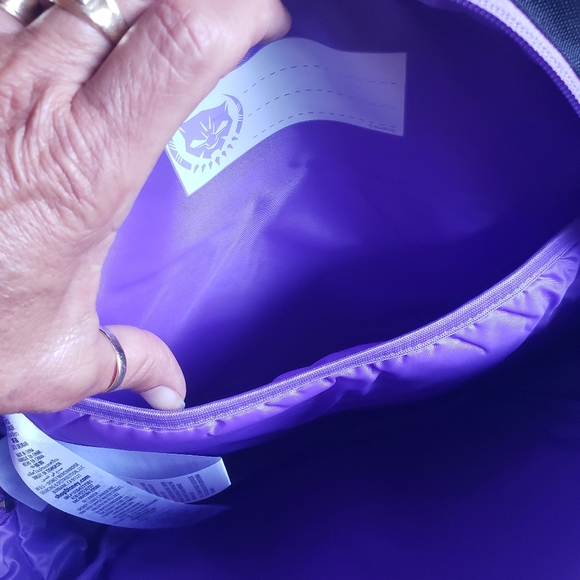 Disney Black Panther Wakanda Marvel Backpack NWT - Picture 11 of 12